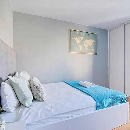 Super With Air Conditioning New Flat With Wifi *